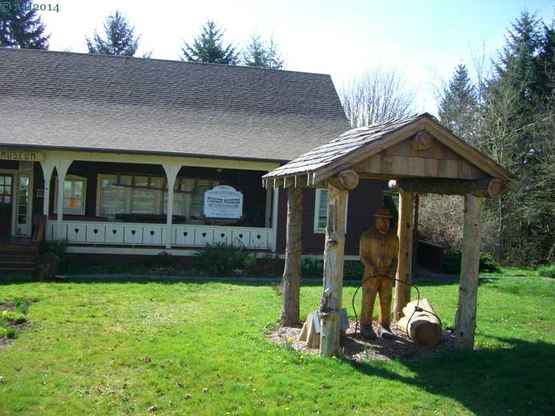 A logger's memorial in Vernonia, Oregon.